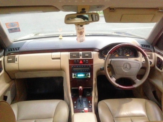 ขาย/เทิร์น W210 E230 รถบ้านสภาพสวย ไม่เคยติดแก๊ส ขับประหยัด ขาย/เทิร์น W210 E230 รถบ้านสภาพสวย ไม่เคยติดแก๊ส ขับประหยัด