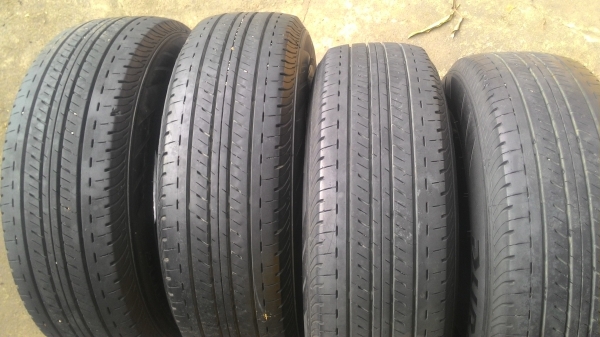 ยาง 215/70/15 ปี13 บริสโตน Duravis R611=3600บาท