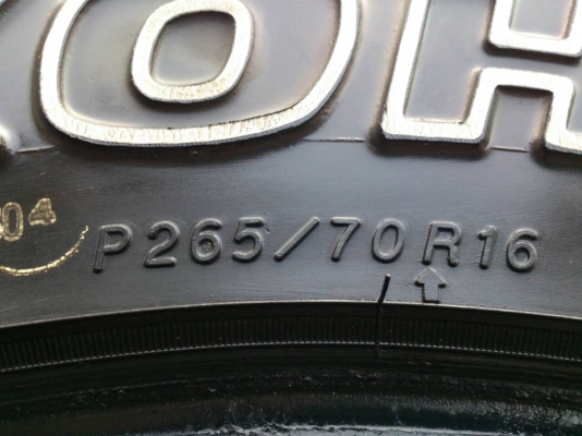 ขายยาง YOKOHAMA A/T 265/70R16 ยางสัปดาห์ที่16ปี14 ดอกยางเต็มหนาสดไม่แตกลายไม่ร้าวไม่มีปะสวยๆ จำนวน 1 ชุด ขายยาง YOKOHAMA A/T 265/70R16 ยางสัปดาห์ที่16ปี14 ดอกยางเต็มหนาสดไม่แตกลายไม่ร้าวไม่มีปะสวยๆ จำนวน 1 ชุด