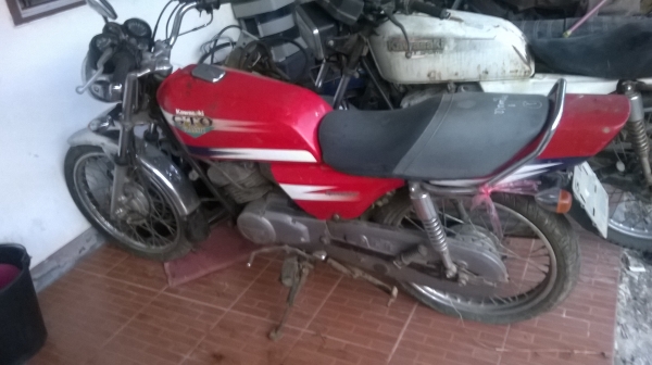 คาวาซากิ จีทีโอ  สปอร์ต   สีแดง