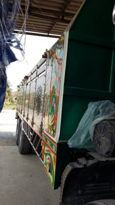 ฝากขาย สิบล้อ อีซูซุ 240ปี56 เพาเดียวไม่ดั้ม สภาพดีสวยจัดบางเดิมทั้งคัน ทะเบียนพร้อมโอน ราคา 1,790,000บ ต่อรองได้