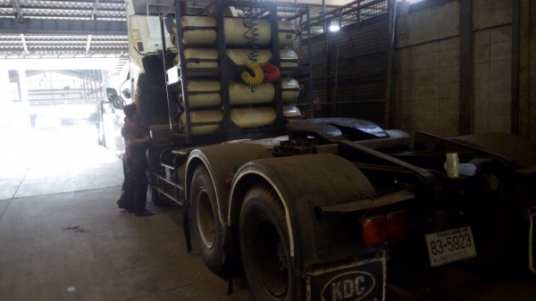 ขายด่วนรถฮีโน่เมก้า320แรง2เพลาปี59เครื่องดียางเต็มเครื่องเดิมๆไม่เคยเฉี่ยวชนสภาพพร้อมใช้สนใจติดต่อด่วน ขายด่วนรถฮีโน่เมก้า320แรง2เพลาปี59เครื่องดียางเต็มเครื่องเดิมๆไม่เคยเฉี่ยวชนสภาพพร้อมใช้สนใจติดต่อด่วน