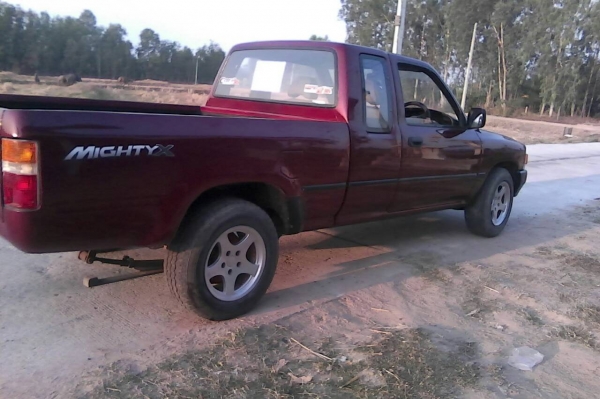 ไมตี้ ปี 96 พร้อมโอนพร้อมขับ สีสวยภายในสวย ขาย 100,000 บาท ไมตี้ ปี 96 พร้อมโอนพร้อมขับ สีสวยภายในสวย ขาย 100,000 บาท