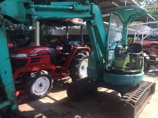 แบ็คโฮ ยันมาร์ 4 ตัน