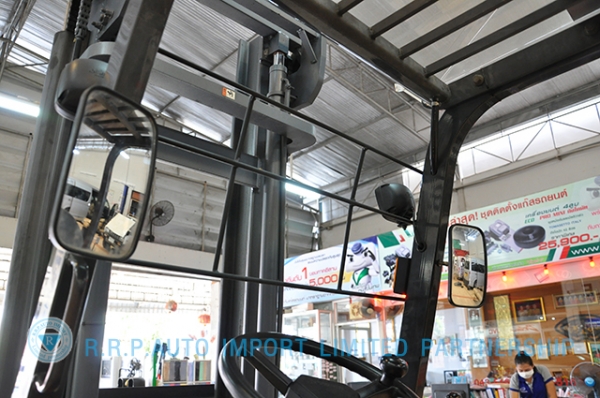 ขายรถโฟล์คลิฟท์มือสอง NISSAN รุ่น PJ02-301475 ราคา 285,000 บาทนำเข้าจากประเทศญี่ปุ่น 100\% ไม่เคยใช้งานในประเทศไทย