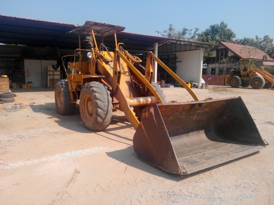 รถตัก KOBELCO LK300A สวยๆ สภาพพร้อมใช้ ต่อแขนแล้ว ซื้อได้เท่าไรว่ามาครับขายได้เราขาย