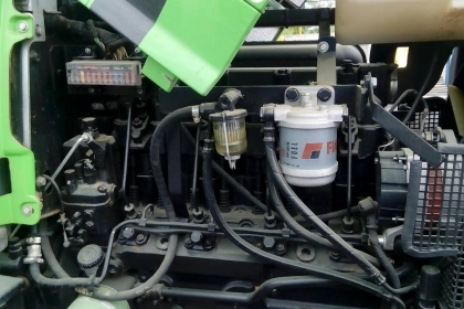 ขายด่วน รถแทรกเตอร์ขับเคลื่อน 4 ล้อ สภาพสวยๆ พร้องใช้งาน ขายด่วน รถแทรกเตอร์ขับเคลื่อน 4 ล้อ สภาพสวยๆ พร้องใช้งาน