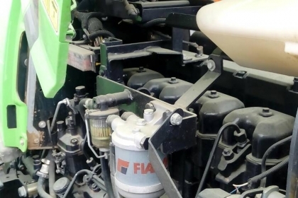 ขายด่วน รถแทรกเตอร์ขับเคลื่อน 4 ล้อ สภาพสวยๆ พร้องใช้งาน ขายด่วน รถแทรกเตอร์ขับเคลื่อน 4 ล้อ สภาพสวยๆ พร้องใช้งาน