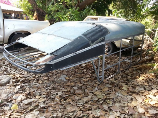 หลังคาโครเงเหล็ก มือสอง สภาพดี ขาย 4000 ค่ะ