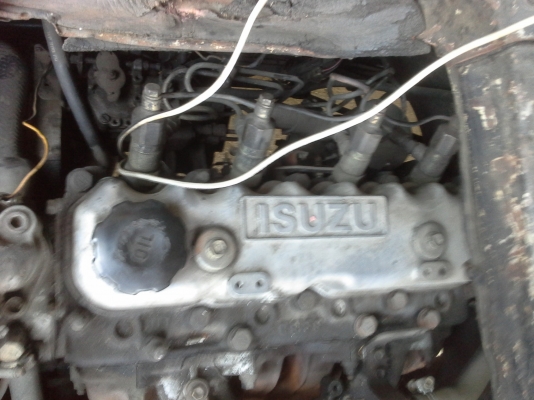 ขายรถตู้4ล้อISUZU  พร้อมทะเบียน