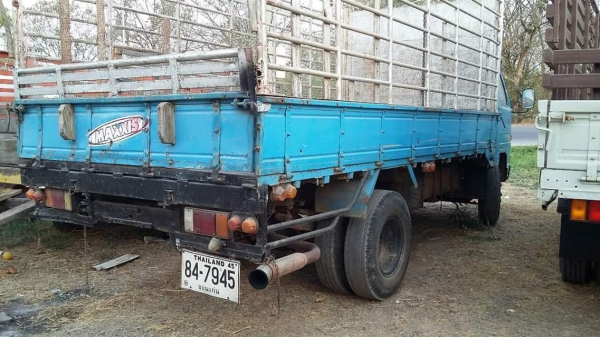 ขายรถ6ล้อ NKR100แรง เครื่องดี แคชซีสวย ยาว4.30เมตร เอกสารพร้อมโอน สนใจโทร 090-8588220คุณนะ 093-3258446คุณบิว หรือเข้าดูสินค้าอื่นๆได้ที่ www.truck.in.th/498 หรือเพจFacebook ณรงค์ ซื้อขายรถมือสอง (เว็บไซต์ส่วนตัว) หรือFacebook คุณนะ รถบรรทุก