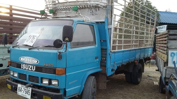 ขายรถ6ล้อ NKR100แรง เครื่องดี แคชซีสวย ยาว4.30เมตร เอกสารพร้อมโอน สนใจโทร 090-8588220คุณนะ 093-3258446คุณบิว หรือเข้าดูสินค้าอื่นๆได้ที่ www.truck.in.th/498 หรือเพจFacebook ณรงค์ ซื้อขายรถมือสอง (เว็บไซต์ส่วนตัว) หรือFacebook คุณนะ รถบรรทุก