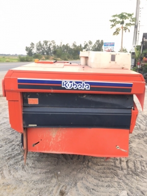 รถเกี่ยวข้าวKUBOTA  R1-12 สภาพพร้อมใช้  สวยเดิมๆแท้ญี่ปุ่น