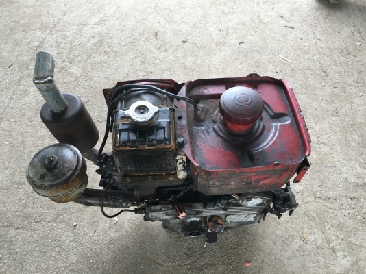 ขายเครื่องรถไถยันม่า สิงห์ผยอง7แรง