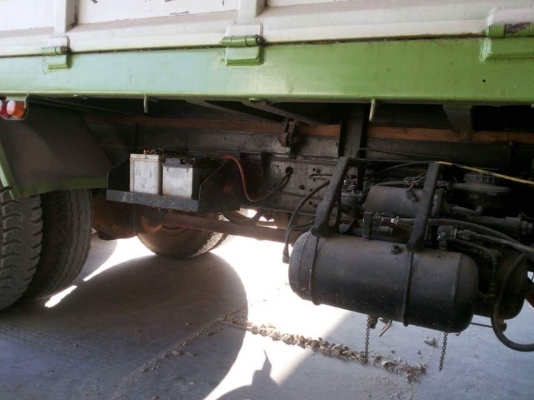 ขายรถ10ล้อ ดั้ม2เพลา เครื่อง195แรง พ.เพาเวอร์ เบรกทิฟฟี่ เครื่องดีแคชซีสวย เอกสารพร้อมโอน สนใจโทร 090-8588220คุณนะ 093-3258446คุณบิว หรือเข้าดูสินค้าอื่นๆได้ที่ www.truck.in.th/498 หรือเพจFacebook ณรงค์ ซื้อขายรถมือสอง (เว็บไซต์ส่วนตัว) หรือFacebook คุณนะ