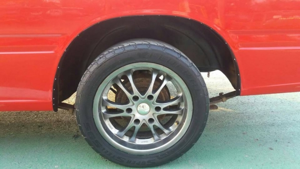 ขายอีซูซุ TFR ปี90 สภาพดี เครื่องเดิมๆ สีเต็ม แอร์เย็น คัทซีสวยไม่ผุ ภาษีไม่ขาด ราคา 125000 สนใจโทร 0866668500 - 0805669540