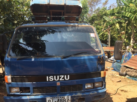 ISUZU. NPR 59LU. ดั้มเครื่อง6BB1หลังเอฟ ISUZU. NPR 59LU. ดั้มเครื่อง6BB1หลังเอฟ