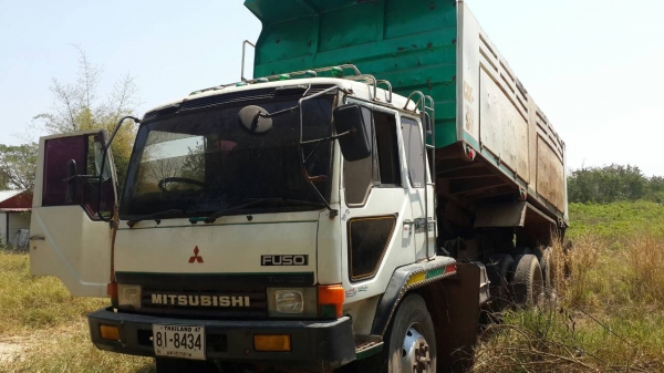 ขายด่วนFUSO FN527MTF สองเพลาดั้มราคาเบาๆจัดแนนนท์ได้โทร0856842587