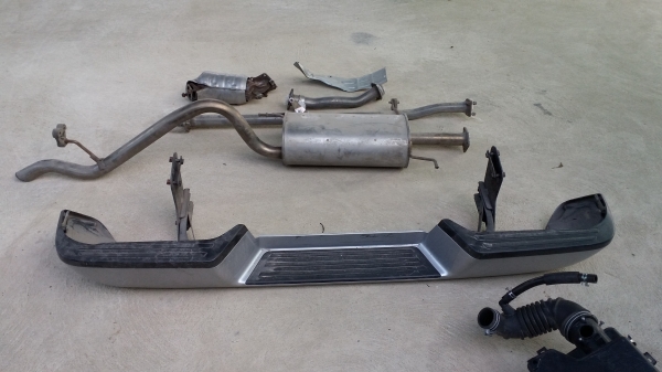 ขายกันชนหลังไทรทันสวยๆพร้อมใช้งานครับ