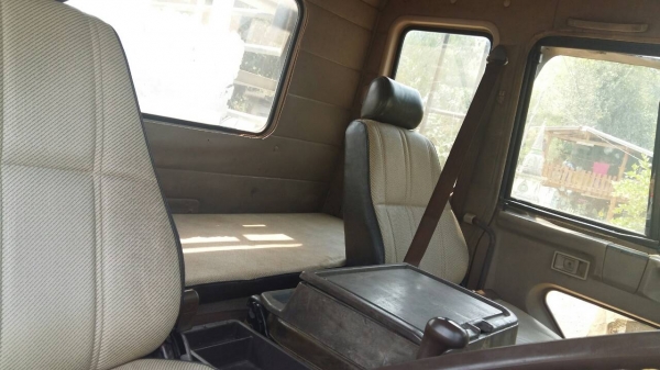 รถหกล้อ มิตซู  วางเครื่อง 6 BF 185 แรง พวงมาลัย แอร์เย็น เครื่องดี คันซีสวย ภาษีไม่ขาด