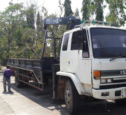 หกล้อ อีซูซุ ร็อค165แอร์ พ.เวอร์ ทิฟฟี ติดเครน 5ตัน ท้องวี 4ปอก3ชัก กะบะยาว7.20ม สภาพดีเดิมพร้อมใช้ ทะเบียนพร้อมโอน หกล้อ อีซูซุ ร็อค165แอร์ พ.เวอร์ ทิฟฟี ติดเครน 5ตัน ท้องวี 4ปอก3ชัก กะบะยาว7.20ม สภาพดีเดิมพร้อมใช้ ทะเบียนพร้อมโอน