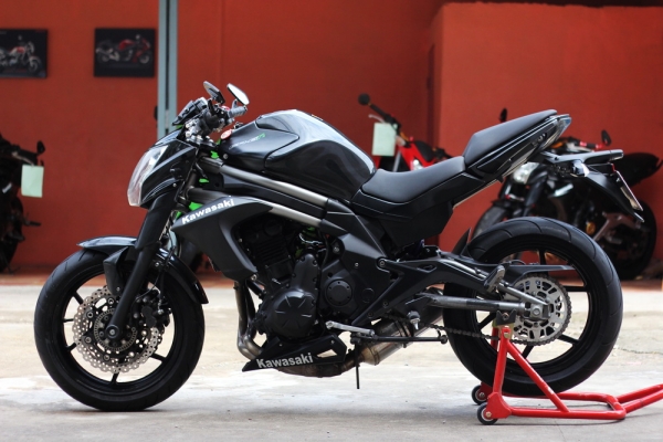 <เอิร์ท พิดโลก>ขาย ER6n 2012 วิ่งหมื่นกว่าโล โช๊คKayaba ท่อaka อื่นๆ ถูกๆ