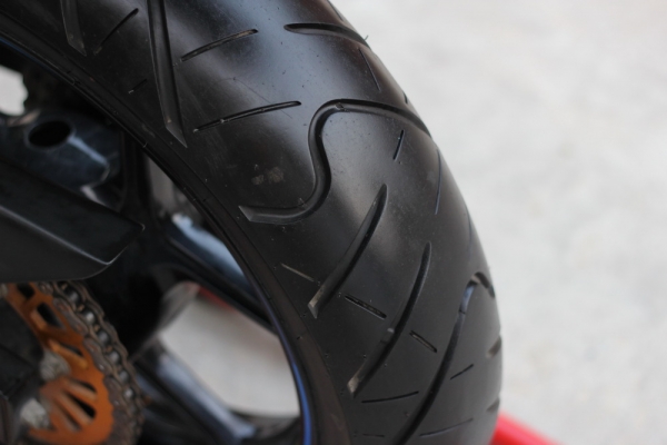 <เอิร์ท พิดโลก> ขาย Ninja250 ปี12 สภาพสวยยางเต็มๆ