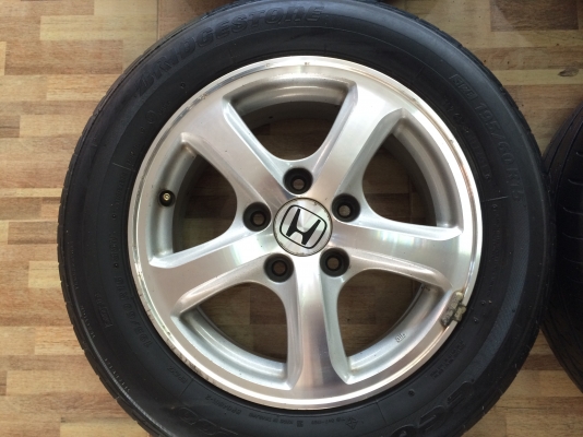 แม็ก Civic FD ขอบ15พร้อมยาง บริดสโตน แม็ก Civic FD ขอบ15พร้อมยาง บริดสโตน