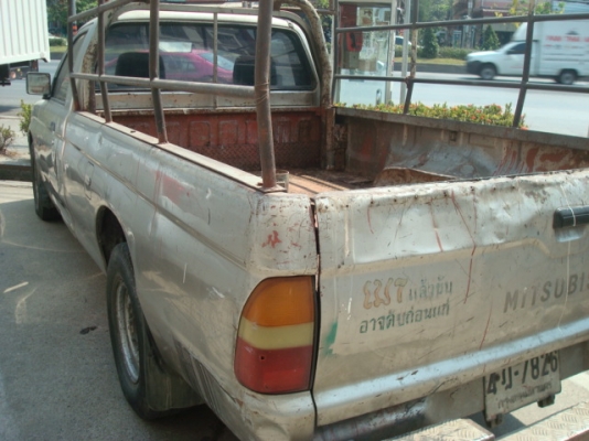 รถกระบะพร้อมใช้