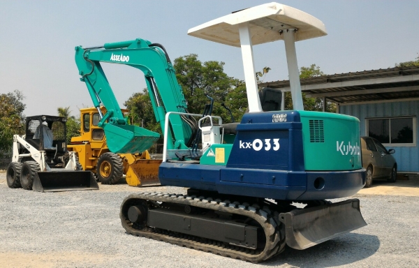 KUBOTA  KX-033 เครื่องยนต์ คูโบต้า 4สูบ สภาพสวยมาก พร้อมใช้งาน ราคาไม่แพง เก่าญี่ปุ่นแท้ โทร.090-986-2521 อ๊อบ