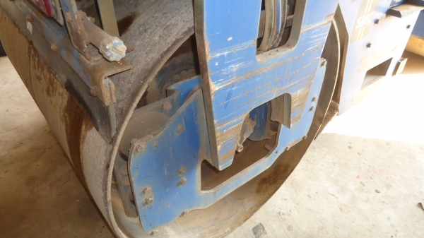 ขาย รถบด Sakai SW60S 7 ton double drum roller