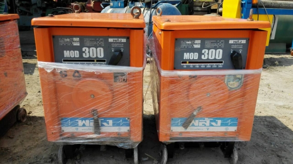 ขาย>> พลัง MOD 300 รุ่นใหม่ปัจจุบัน ชนห้าง หน้าเทา 300 AMP. 220V. สภาพ 98\% เหมือนใหม่มาเทสก่อนได้!! ขาย>> พลัง MOD 300 รุ่นใหม่ปัจจุบัน ชนห้าง หน้าเทา 300 AMP. 220V. สภาพ 98\% เหมือนใหม่มาเทสก่อนได้!!