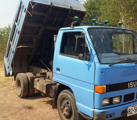 หกล้อ อีซูซุ NKR88ดั้ม3คิว สภาพดีสวยบางเดิมพร้อมใช้งาน ทะเบียนพร้อมโอน