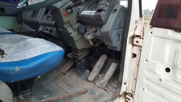 ขาย รถโม่ปูน 3.5 คิว ISUZU เครื่อง 6BB1 145 แรงม้า เกียร์ร็อค คัสซีสวยตลอดเส้น เบรคทิฟฟี่ พาวเวอร์ ทะเบียนเต็มพร้อมโอนครับ ขาย รถโม่ปูน 3.5 คิว ISUZU เครื่อง 6BB1 145 แรงม้า เกียร์ร็อค คัสซีสวยตลอดเส้น เบรคทิฟฟี่ พาวเวอร์ ทะเบียนเต็มพร้อมโอนครับ