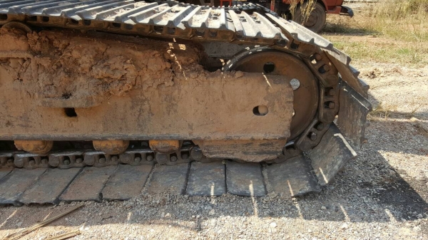 ขาย แบคโฮ KOMATSU PC200-6 เอกสารเล่มทะเบียนครบ ไฟฟ้าเต็ม ช่วงล่างเต็ม เอวแน่นไม่หลวม ราคาต่อรองได้ครับ