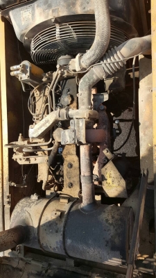 ขาย แบคโฮ KOMATSU PC200-6 เอกสารเล่มทะเบียนครบ ไฟฟ้าเต็ม ช่วงล่างเต็ม เอวแน่นไม่หลวม ราคาต่อรองได้ครับ