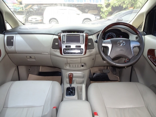 TOYOTA INNOVA 2.0V NAVI เกียร์ AT ปี2012  โทร 098-919-0195 ดาว ออโต้เบสท