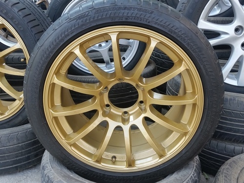 ขายล้อRS ขอบ18 6รู หน้า8หลัง9  พร้อมยาง 4 ล้อ