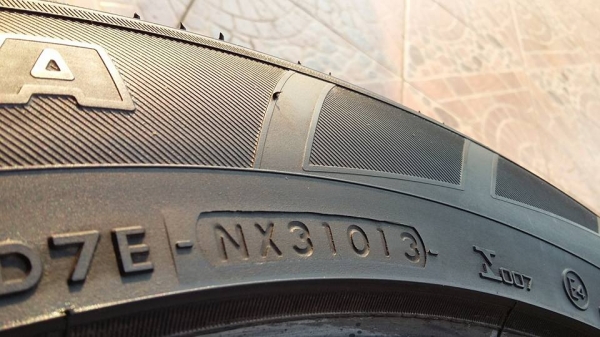 ขายล้อขอบ 20 พร้อมยาง ขายล้อขอบ 20 พร้อมยาง