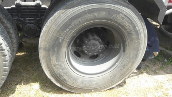 10 ล้อหัวลาก HINO เครื่อง EH100 6 สูบ เทอโบอิเตอร์คูลเล่อร์