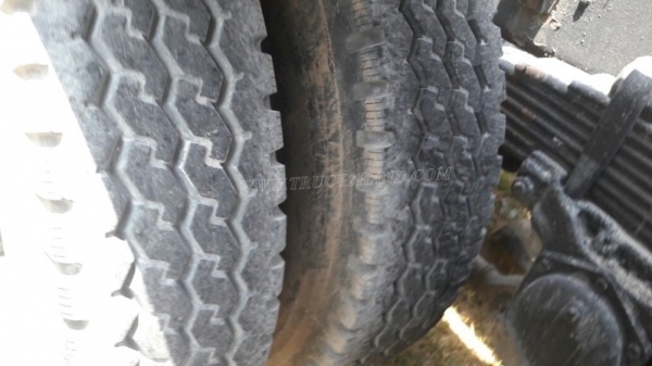 10 ล้อหัวลาก HINO เครื่อง EH100 6 สูบ เทอโบอิเตอร์คูลเล่อร์