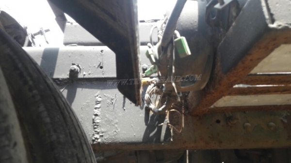 10 ล้อหัวลาก HINO เครื่อง EH100 6 สูบ เทอโบอิเตอร์คูลเล่อร์