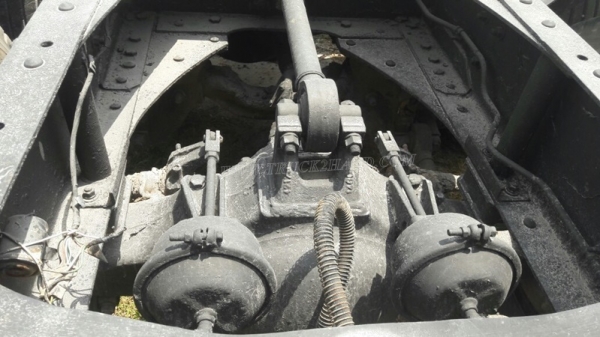 10 ล้อหัวลาก HINO เครื่อง EH100 6 สูบ เทอโบอิเตอร์คูลเล่อร์