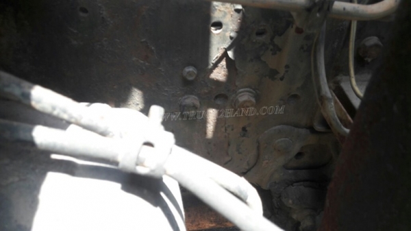 10 ล้อหัวลาก HINO เครื่อง EH100 6 สูบ เทอโบอิเตอร์คูลเล่อร์