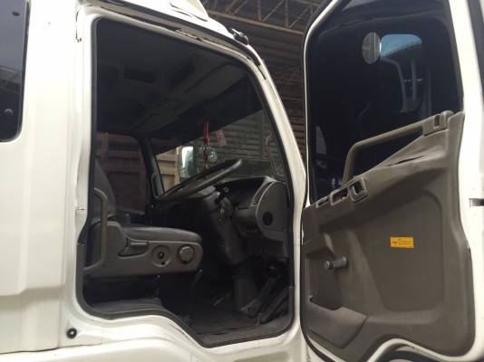 รถสิบล้อตู้ย็น Mitsubishi 617 Euro 2 เพลาเดียว 260 แรงม้า