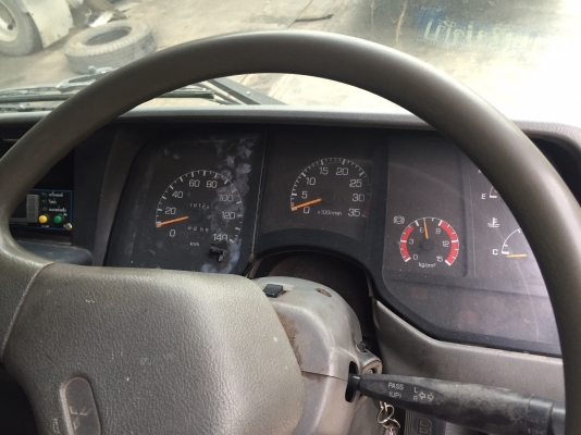 รถสิบล้อตู้ย็น Mitsubishi 617 Euro 2 เพลาเดียว 260 แรงม้า