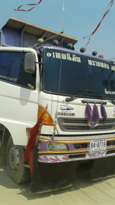 ขายด่วนๆ มี3พ่วง สิบล้อ ฮีโน่ 344ปี54 แม่ลูก3คาน ดั้ม มีเนียม สภาพดีสวยกริ๊ปเดิมๆพร้อมใช้ ทะเบียนพร้อมโอน