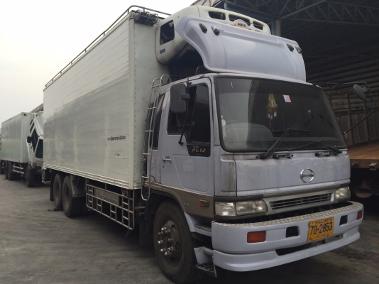 รถสิบล้อตู้ย็น Hino FL1J เพลาเดียว 210 แรงม้า