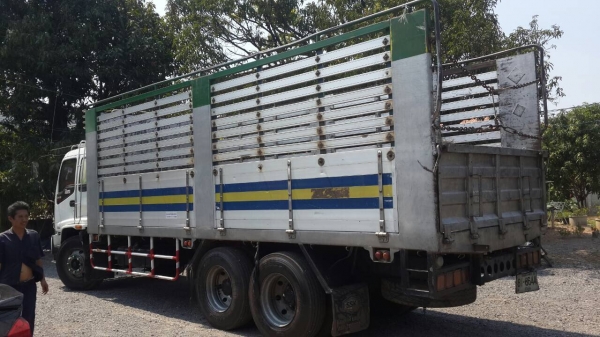 กะบะร่องไม่ดั้ม 6.9ม