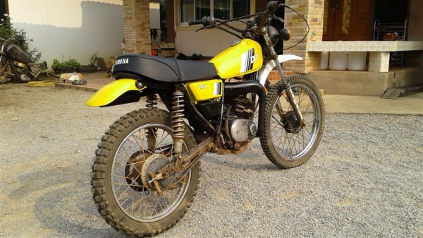 ขาย DT100 เครื่องดีพอใช้โครงคันสตาร์ทคันเกียร์ไม่เชื่อมเหมาะเอาไปปั้นต่อออกใบซื้อขาย 8900 บาท